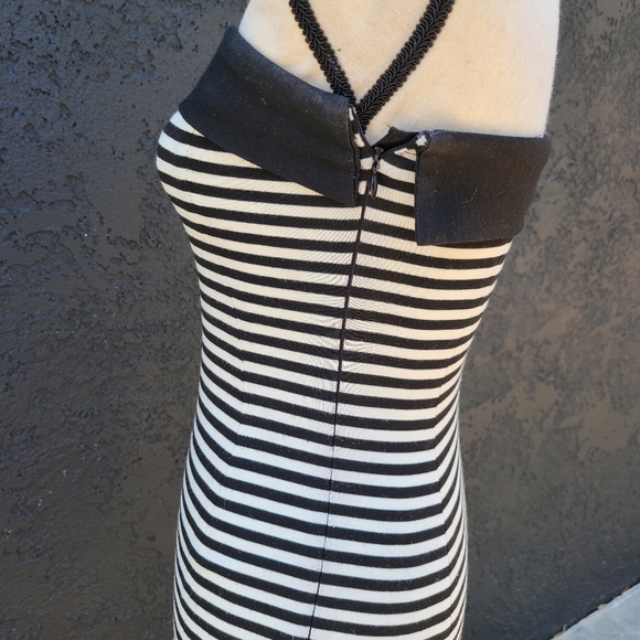 Zara black and white stripped strapless tube dress. - Picture 4 of 8